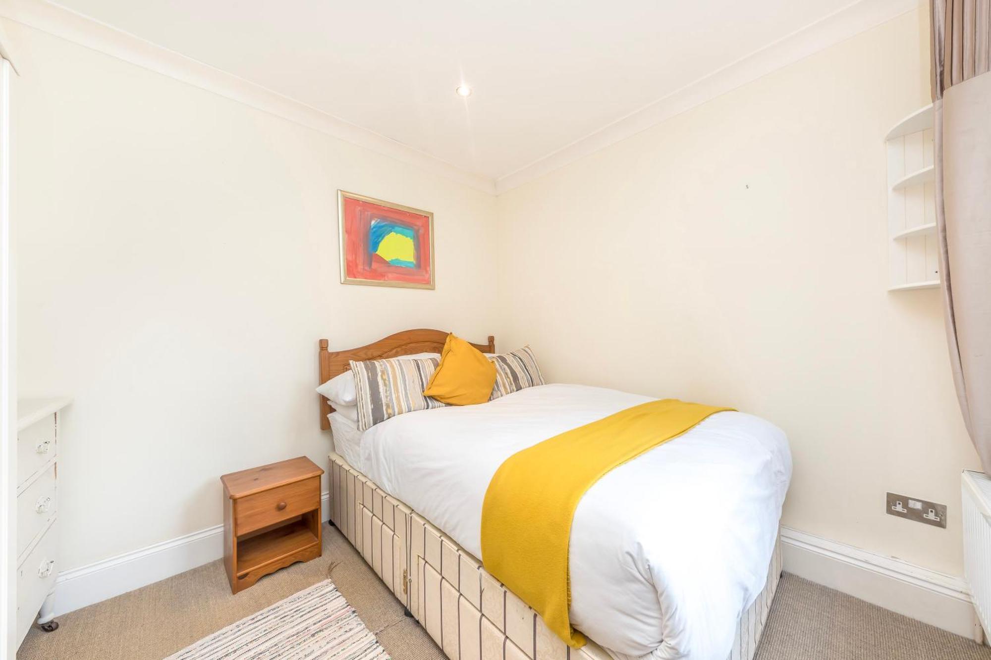 Stylish & Spacious 3 Bed Victorian House Sleeps Up To 7 - Near O2, Museums, Excel, Mazehill Station 12 Mins Direct Into London Bridgeヴィラ エクステリア 写真